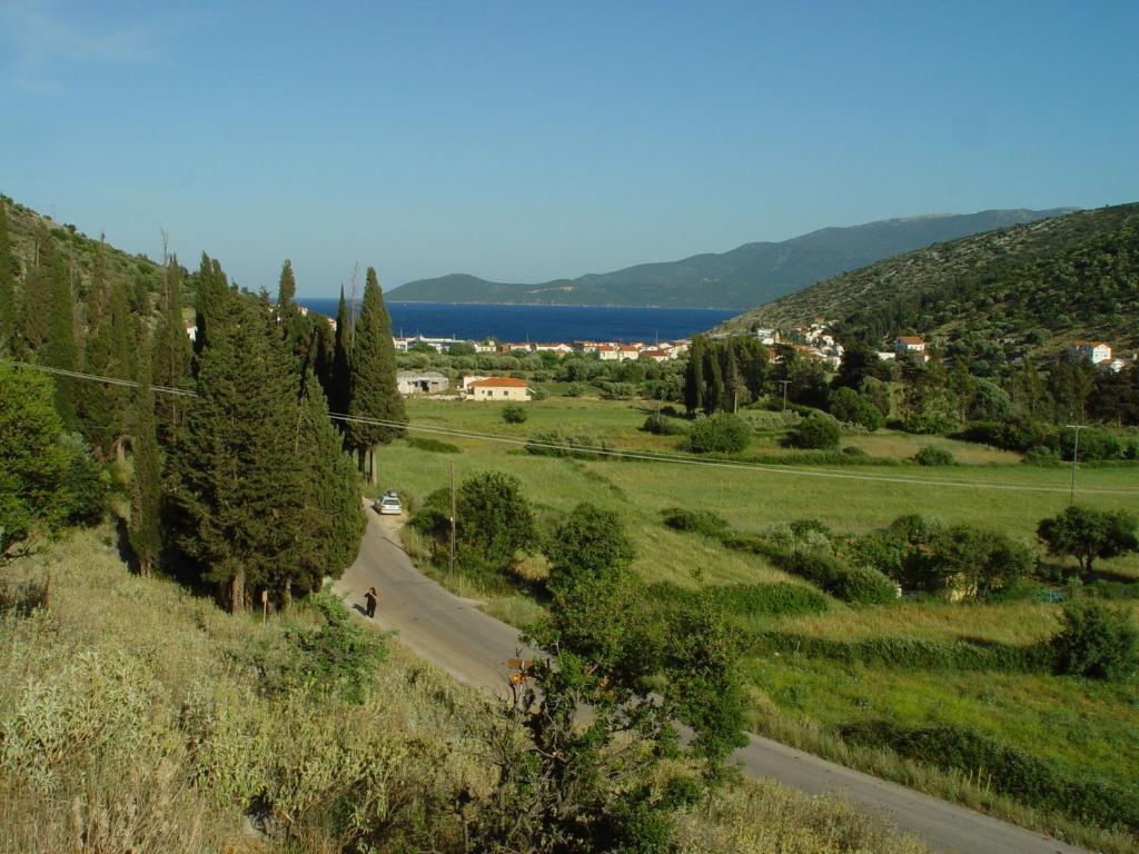Countryside Studios Agia Efimia Exterior photo